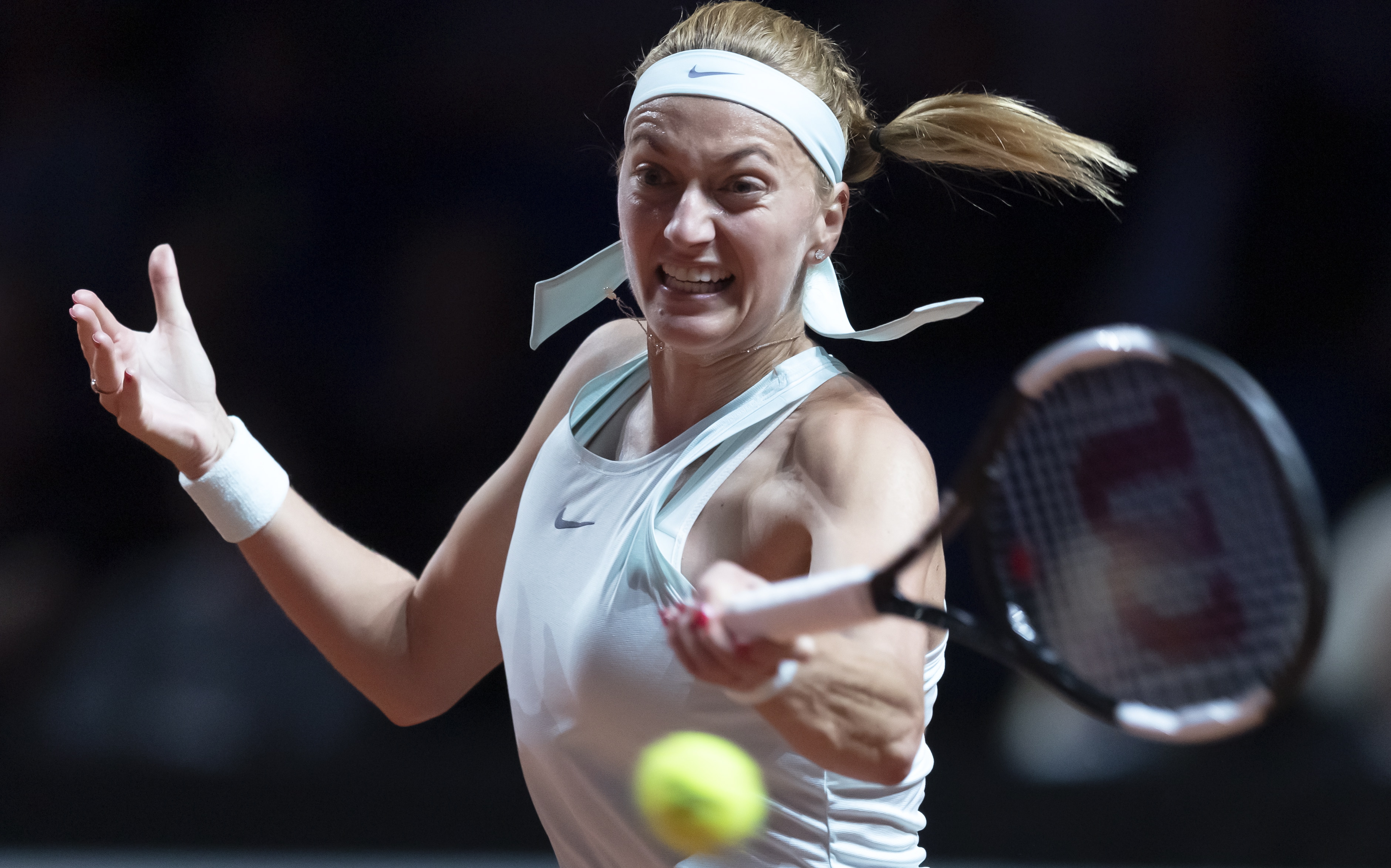 爱游戏-科维托娃在皇家马德里比赛中高光表现，关键助攻引发热议！的简单介绍