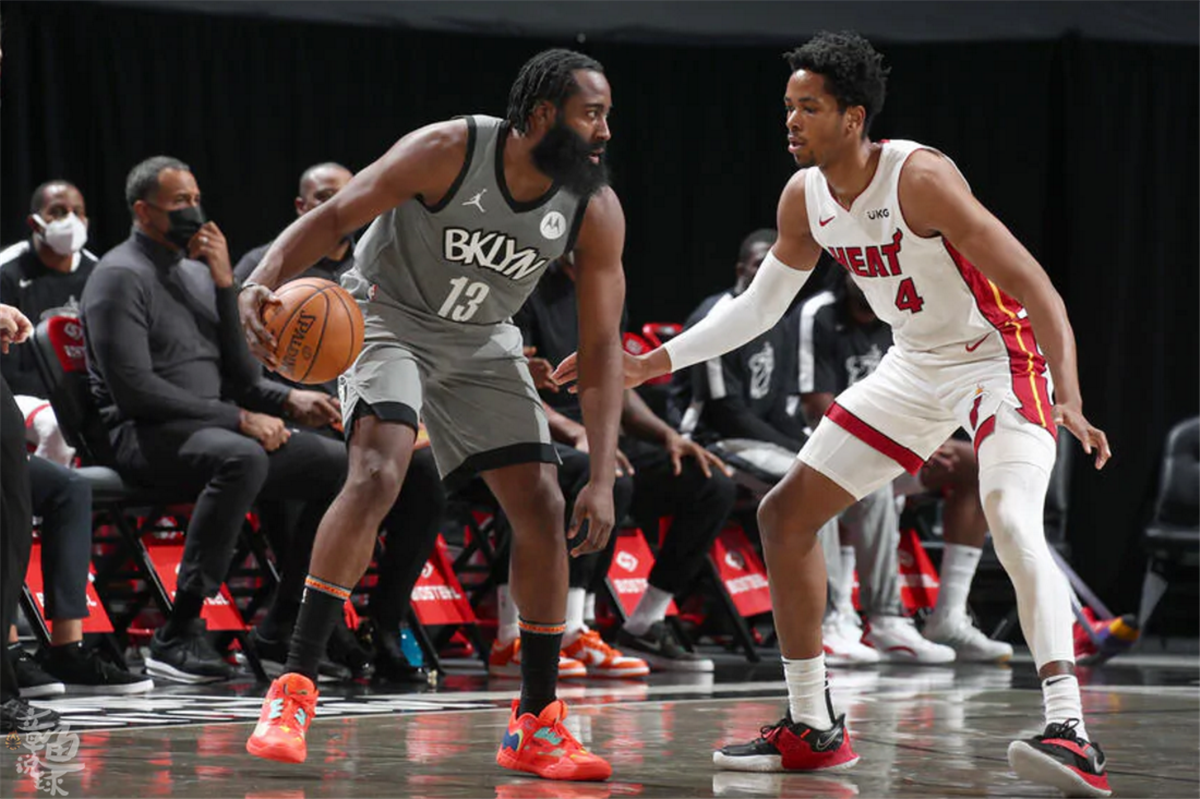 爱游戏- 变通思维漫画版pdf 