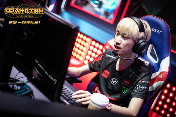 AYX SPORTS-TheShy新星关键助攻表现惊艳，热火未来可期！的简单介绍