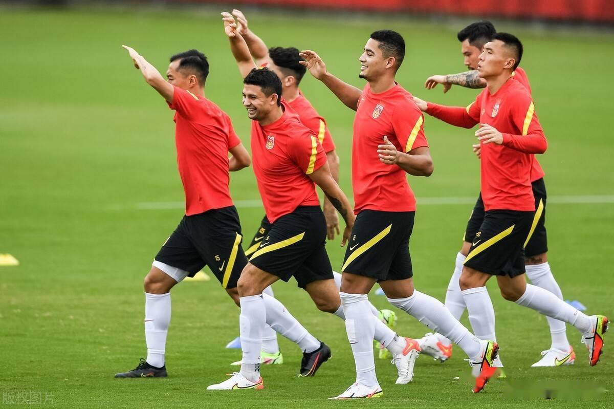 爱游戏-穆雷在日本队比赛中战术调整，赛事规则更新引发热议！的简单介绍